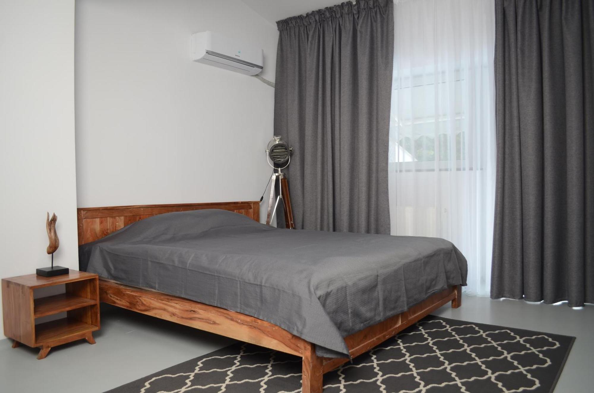 Omega House Hotel Bukarest Kültér fotó